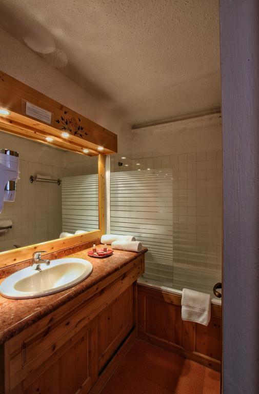 Hotel Le Pelvoux سان-مارتن-دي-بيفيل المظهر الخارجي الصورة